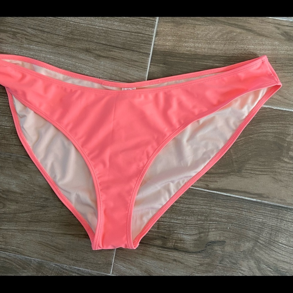 Fabletics women’s Bikini Bottom - Picture 3 of 9